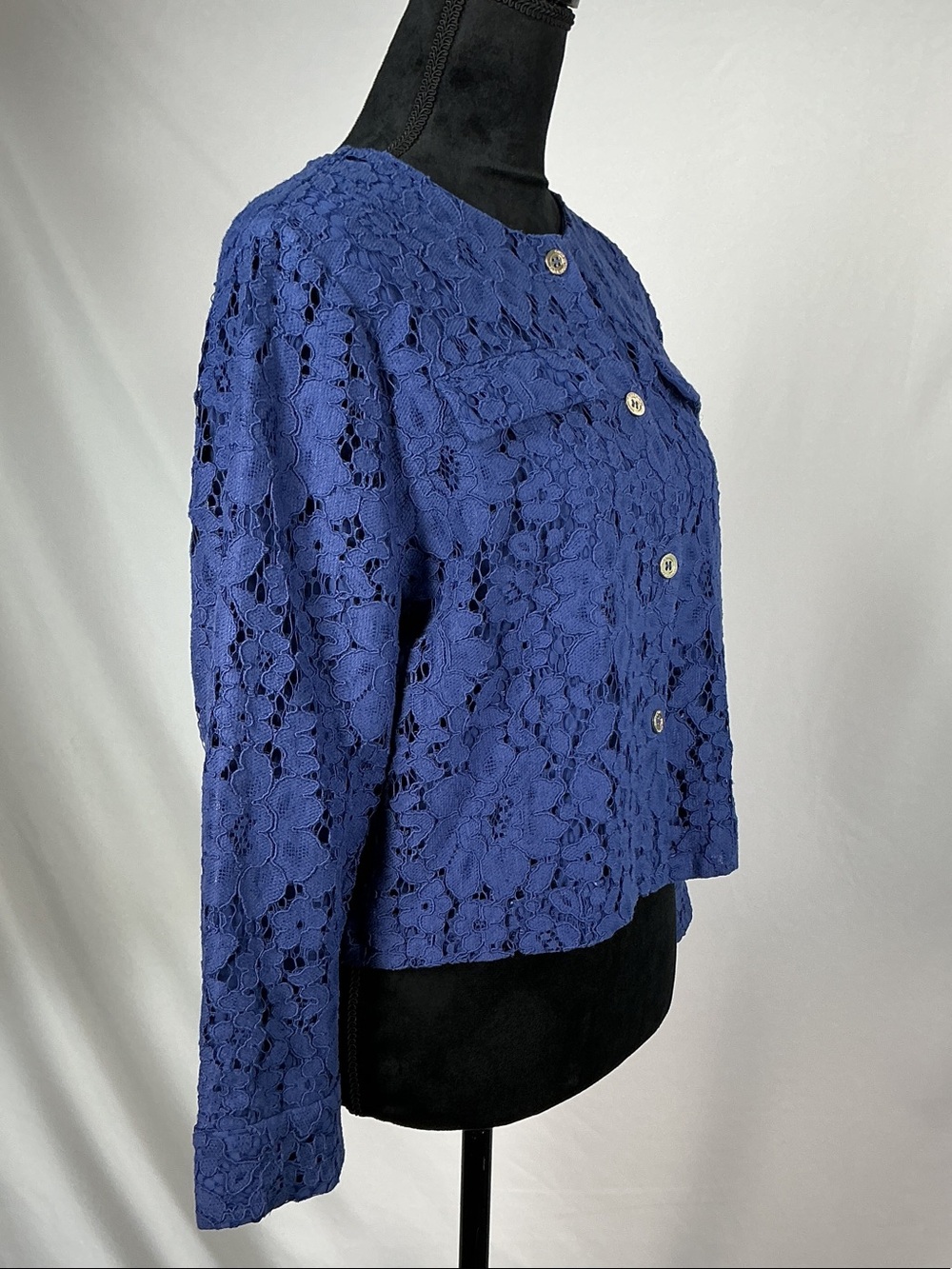 Chico's Black Label Lace Cropped Blazer Jacket Size 1 M Medium 8 Creekside Blue - Picture 5 of 16